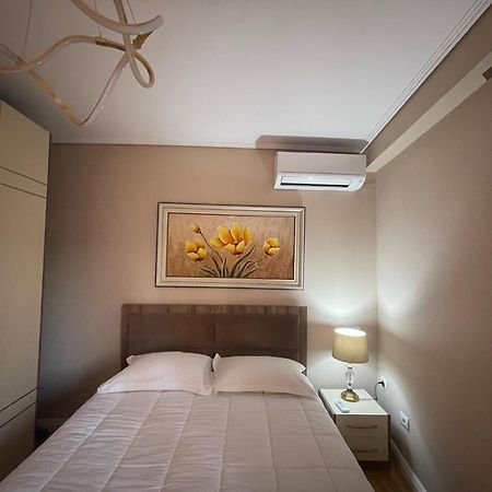 Deoni Apartment Luxury 티라나 외부 사진