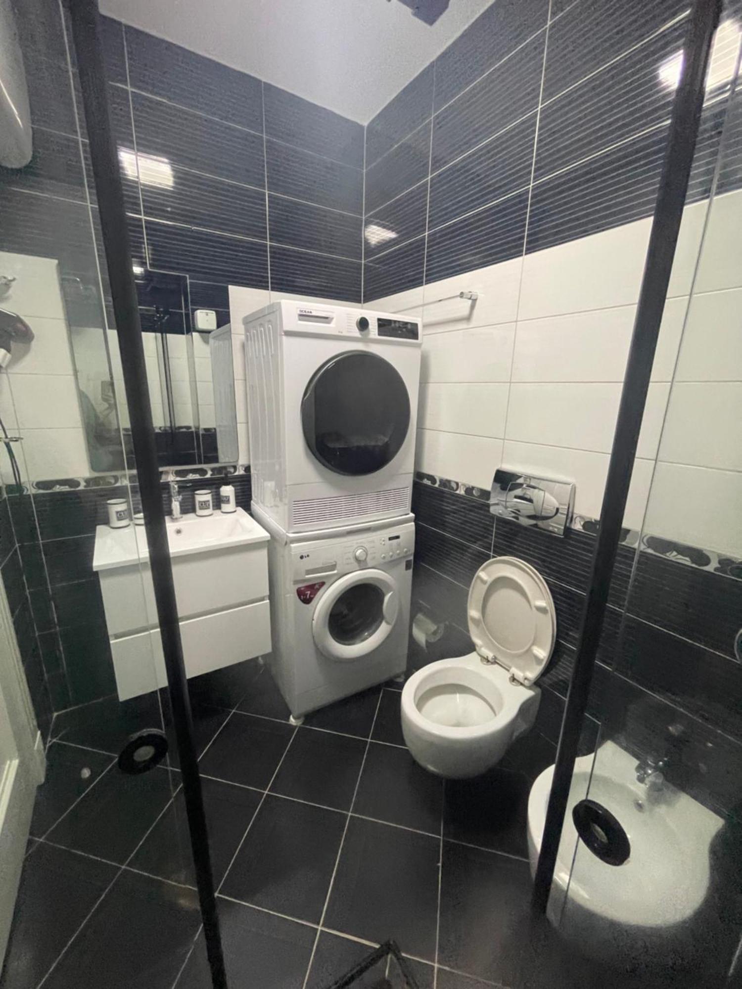Deoni Apartment Luxury 티라나 외부 사진